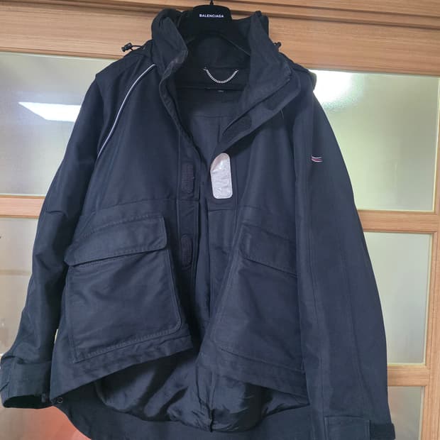 [발렌시아가] C컬 쉘파카 초특가 개인 소장품 (100% 정품) 판매