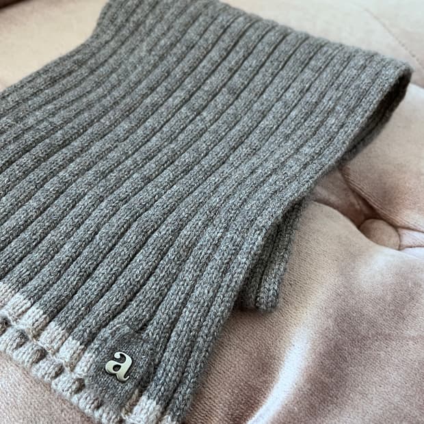 아떼 바네사브루노 그레이 울 캐시미어 립 니트 암워머