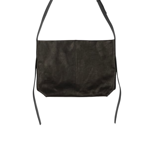 아유서울 멀티 스트랩 레더백