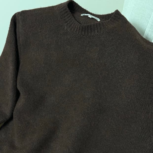 밀로 아카이브 크롭 실루엣 니트 브라운 XL