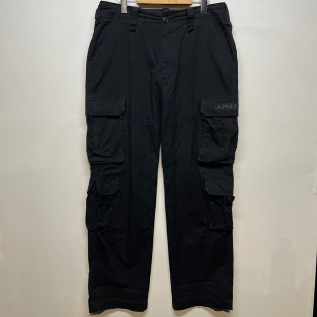 알파인더스트리 블랙 카고 바지