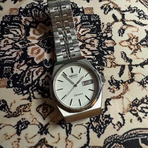 Seiko 빈티지 쿼츠 시계