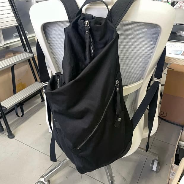 해칭룸 백팩