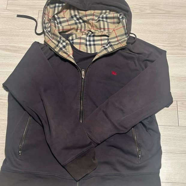 정품 버버리 후드집업