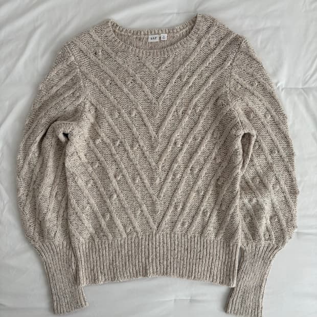 GAP pompom sweater