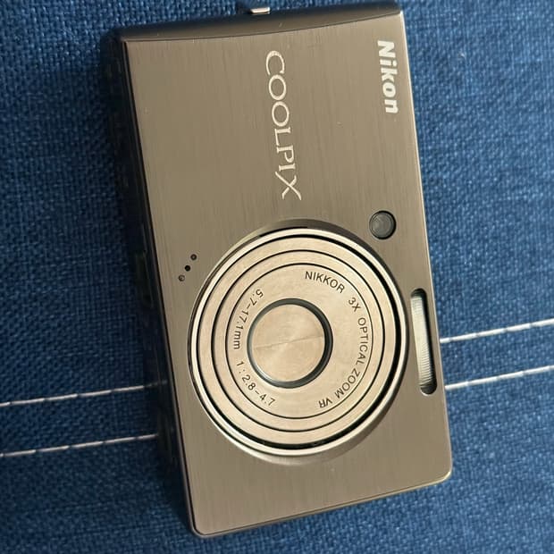니콘 쿨픽스 s 500