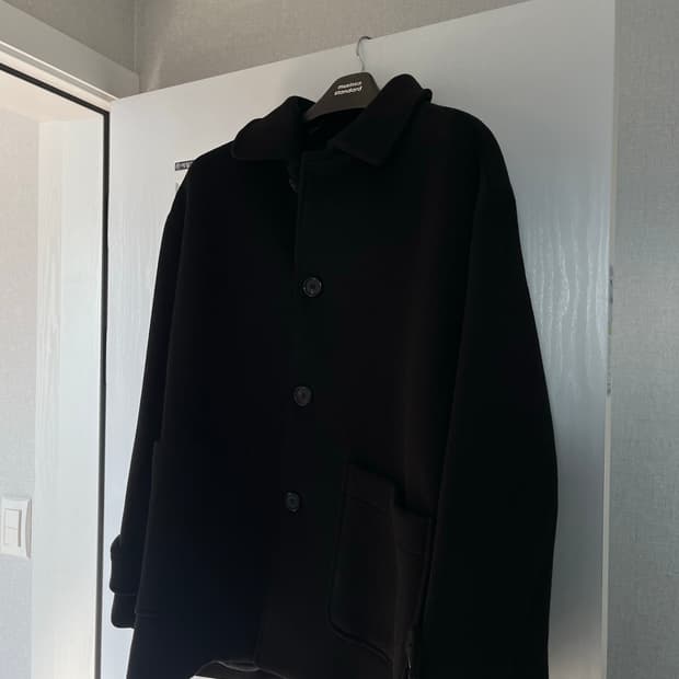 라퍼지스토어 하프 코트 블랙