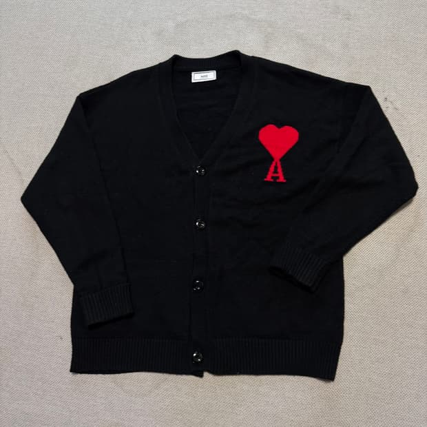 아미 AMI 하트로고 가디건