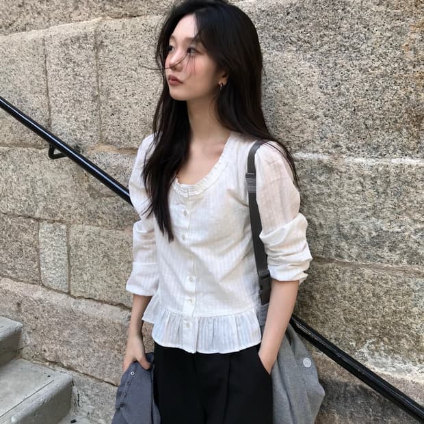레터프롬문 블라우스