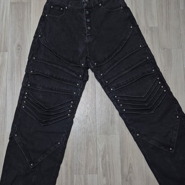 떠그클럽 풀스터드 데님팬츠 블랙 2사이즈