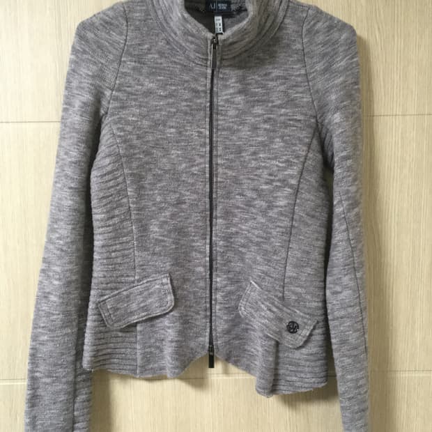 Armani jeans two way knit jip-up