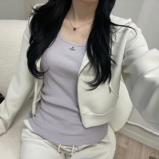 비비안웨스트우드 코튼 슬리브리스 탱크탑