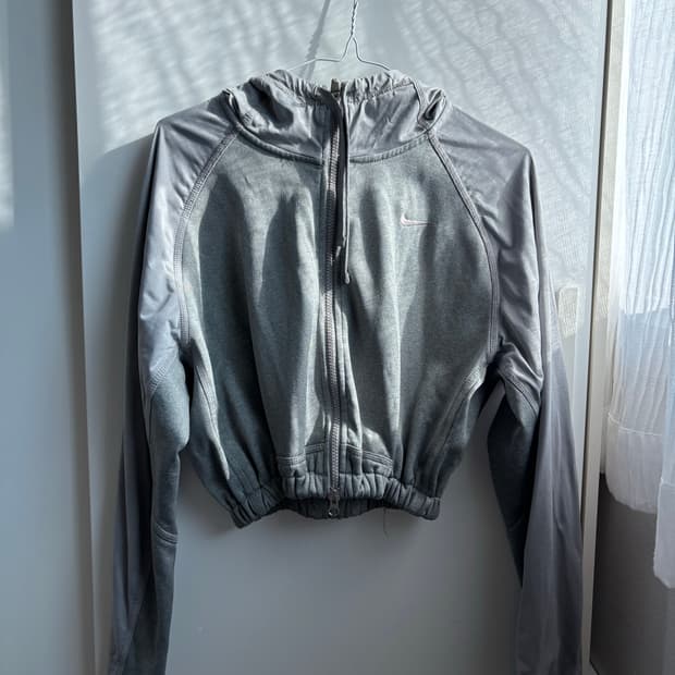 나이키 숏 바람막이 투웨이