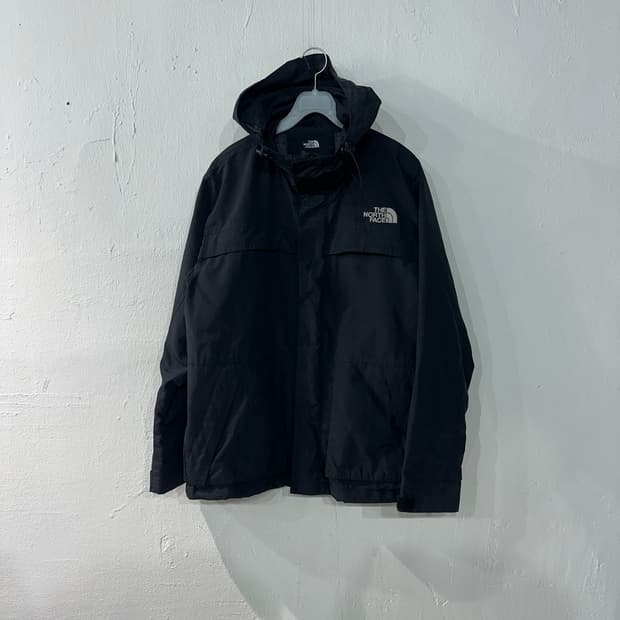 노스페이스 검흰 바람막이 S