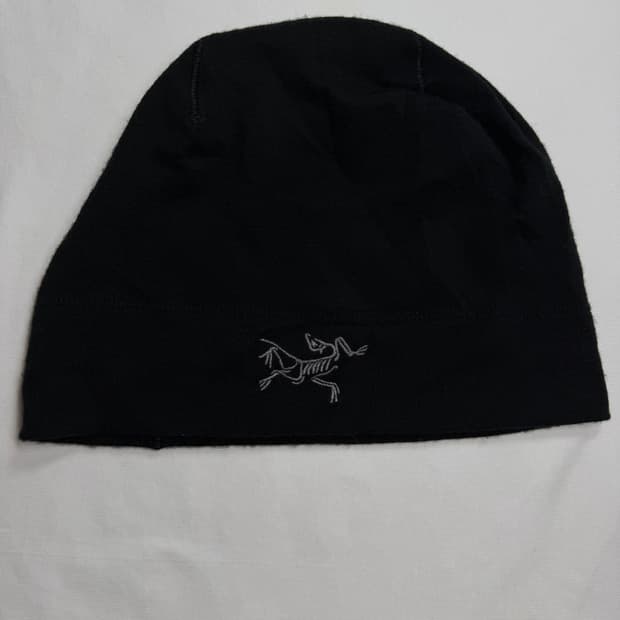 아크테릭스 비니 로 라이트 울 토크 블랙 