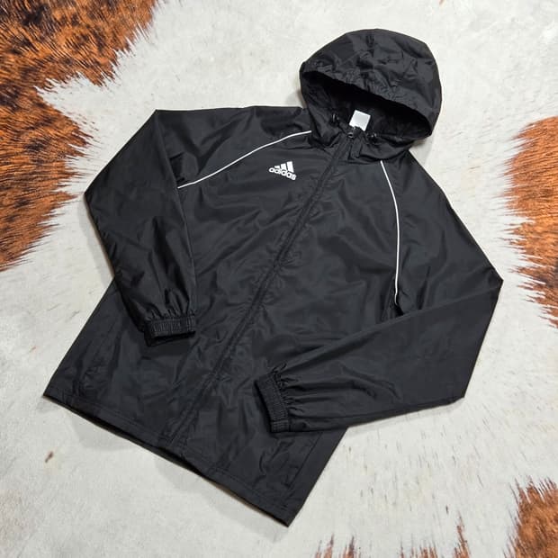 아디다스 블랙 라인 바람막이 자켓