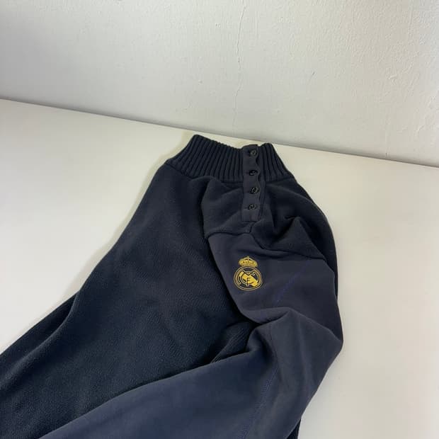 100 L 아디다스 네이비 레알마드리드 반폴라맨투맨