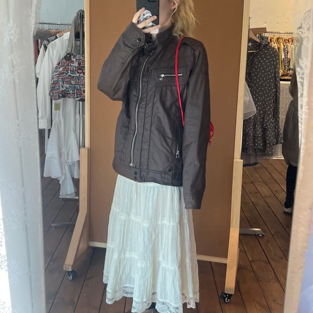 브라운 나일론 자켓 