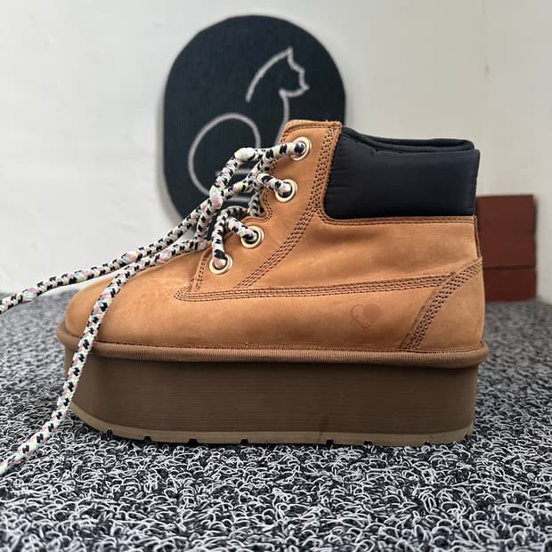 아이릿 Pookie 플랫폼 부츠 240