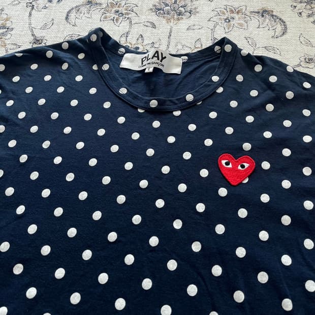 꼼데가르송 폴카 도트 티셔츠