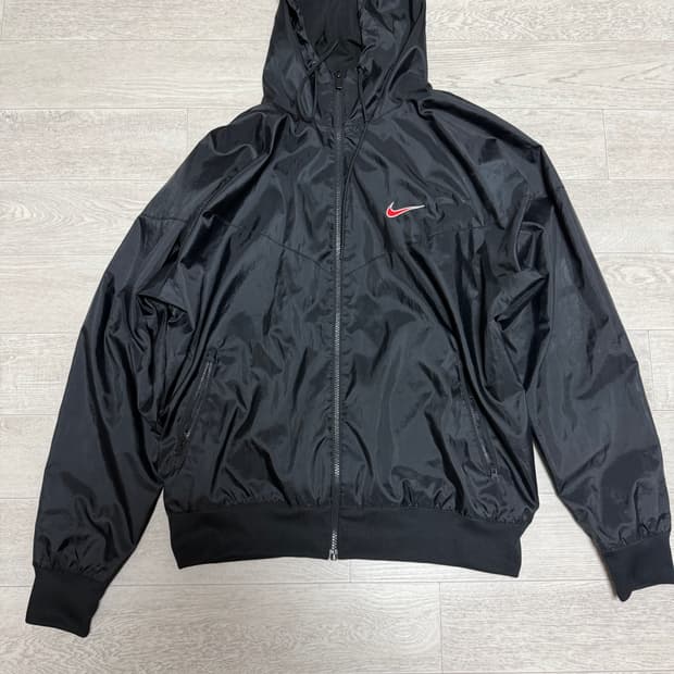 나이키 바람막이