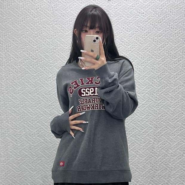 디키즈 올드스쿨 레트로 빈티지 레터링 맨투맨 XL C10746