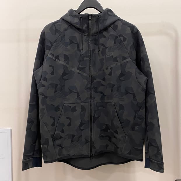 나이키 테크플리스 카모 윈드러너 후드집업