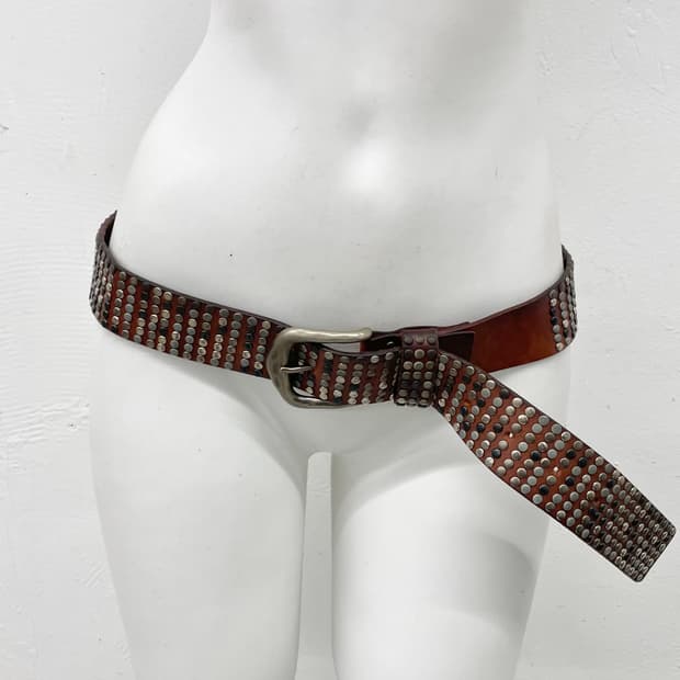 리얼레더 스터드 버클 벨트