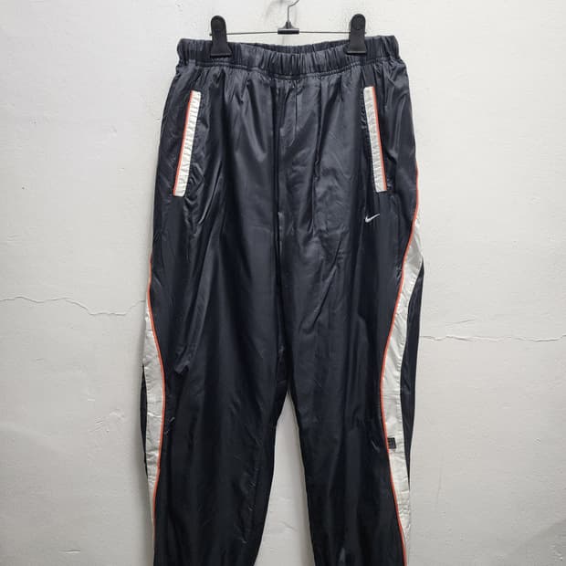 나이키 기모 오레오배색 나일론 츄리닝바지