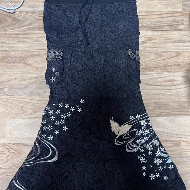 카라쿠리타마시 롱스커트