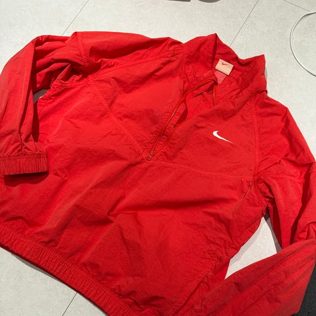 나이키 스투시 윈드러너 아노락 하바네로 레드 M