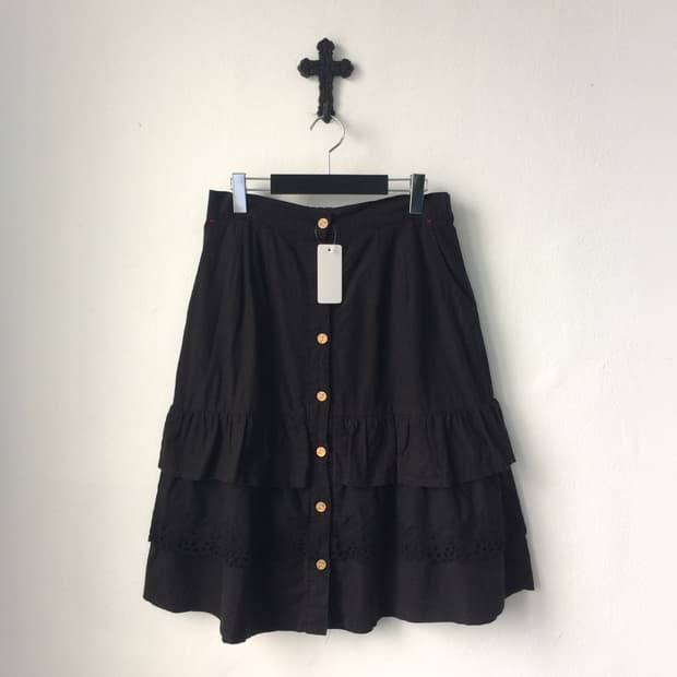 Punching point layer midi skirt