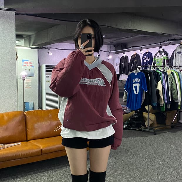 블랙업 빅로고 나일론 배색 누빔 웜업 B2887