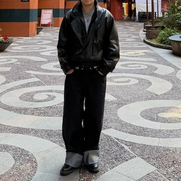 빈티지 리얼 가죽 하이넥 자켓 생로랑, 자라 스타일