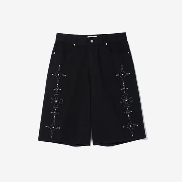 GOTHIC TWILL BERMUDA PANTS 크리틱 스터드 버뮤다팬츠