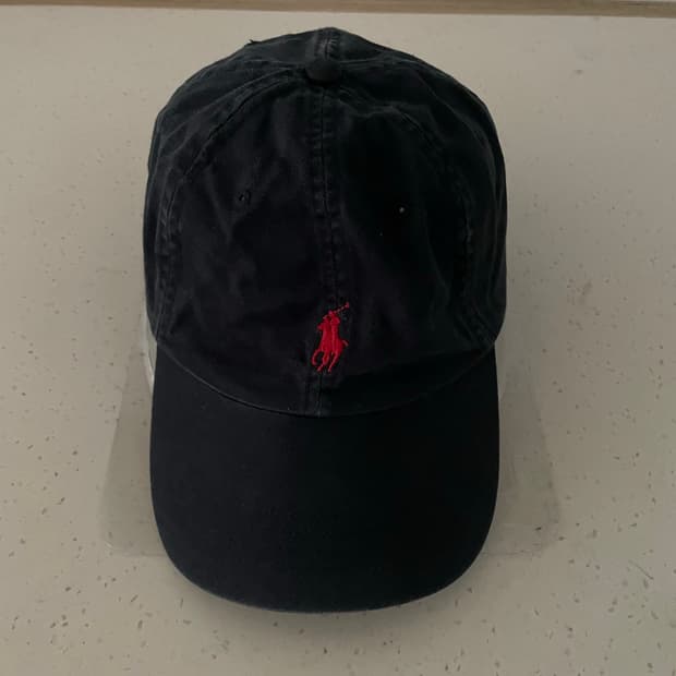 폴로 볼캡