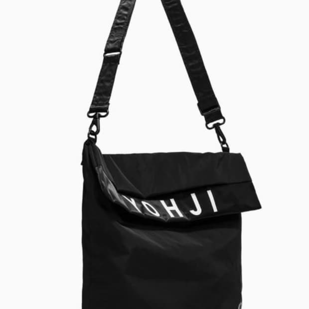 Y-3 메시저/도트백