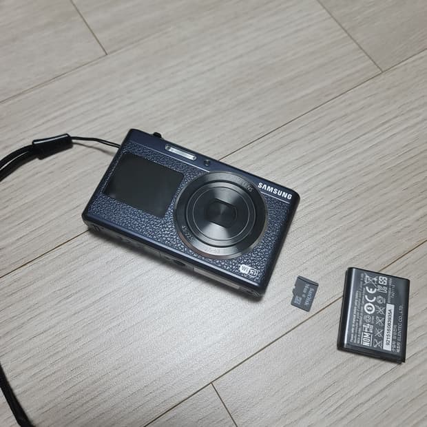 삼성 셀프 한효주 디카 DV180F 