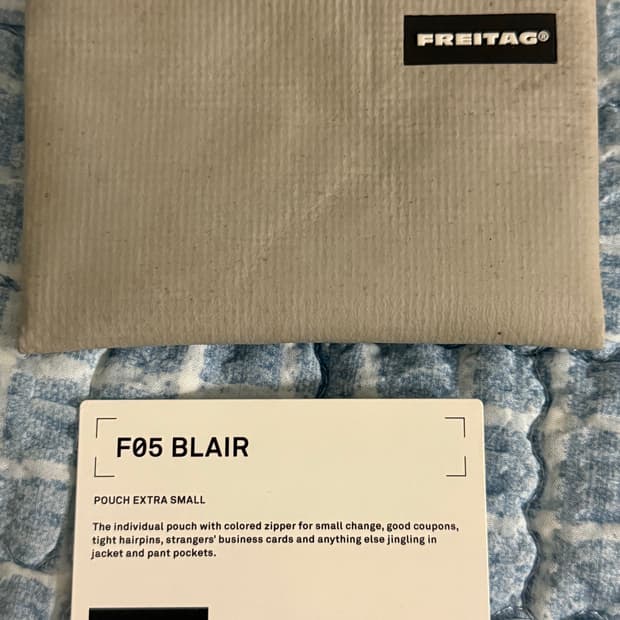 프라이탁 지갑 블레어