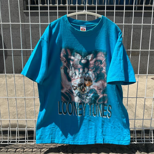98 looney tunes taz basketball t shirt