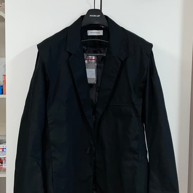 키코 코스타디노브 25ss 나빈 블레이져