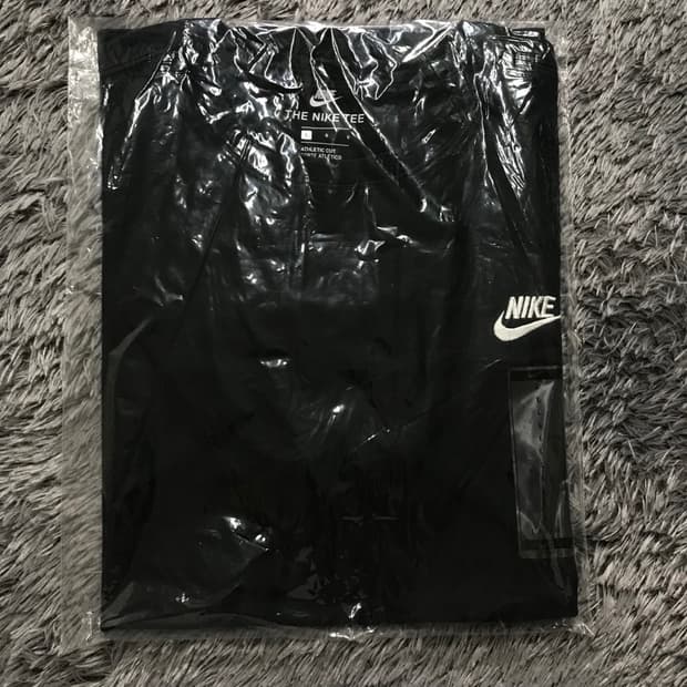 [[L, 새상품]@ 나이키(NIKE) 퓨추라 클럽 반팔티셔츠@601