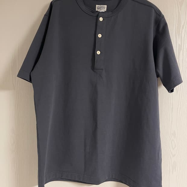 브론슨(Bronson) 헨리넥 차콜 반팔 2XL