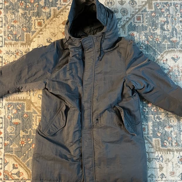 나이키 스포츠웨어 다운 필 파카 (중고.XL)