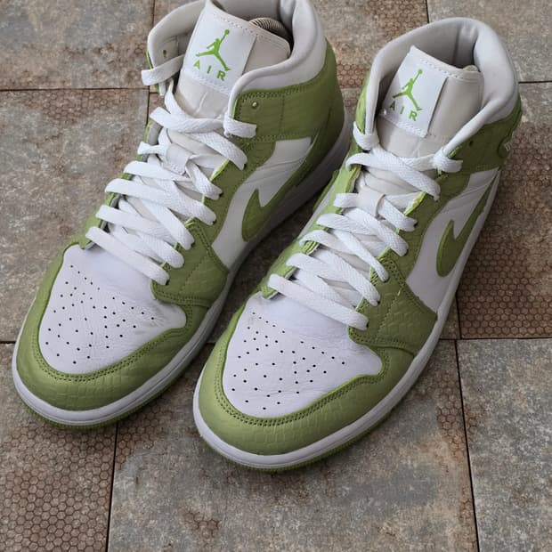 (270)나이키 에어 조던 1 미드 se 그린 파이썬