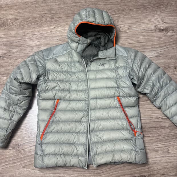 아크테릭스 세륨 해비타트 후디