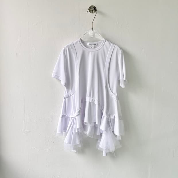 꼼데가르송 24SS 러플 티셔츠