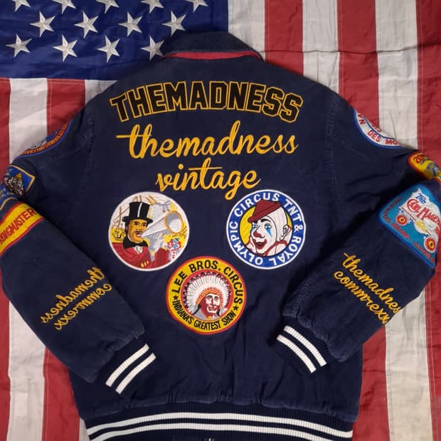 오리지날 더매드니스 코듀로이 와펜 바시티자켓