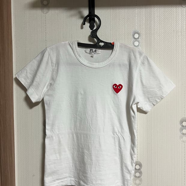 정품) 꼼데가르송 슬림핏 반팔티 M