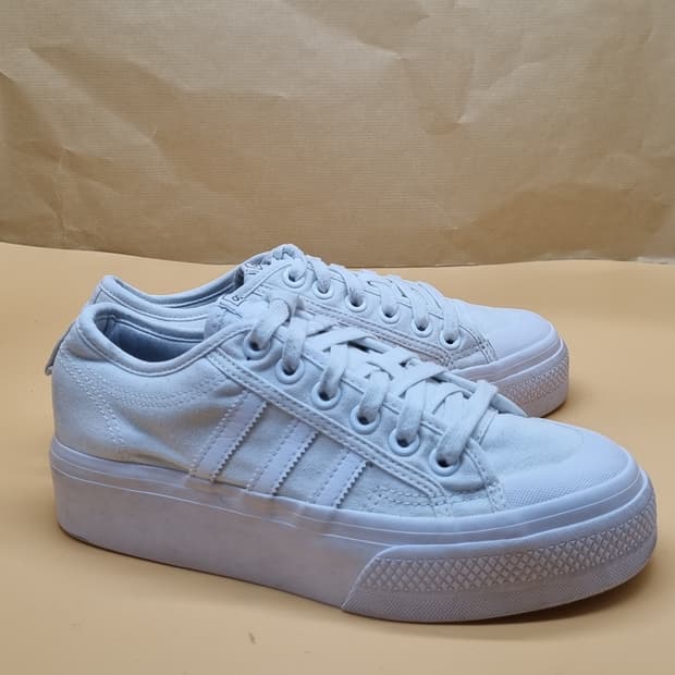 아디다스 니짜 플랫폼 스니커즈245.